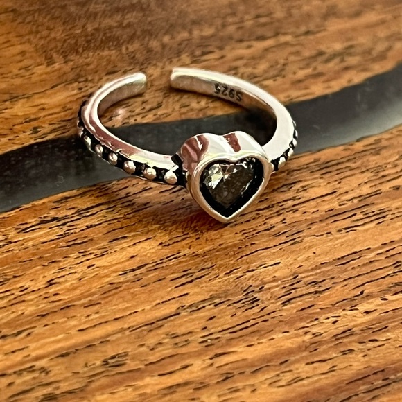 Heart adjustable ring - Picture 2 of 2